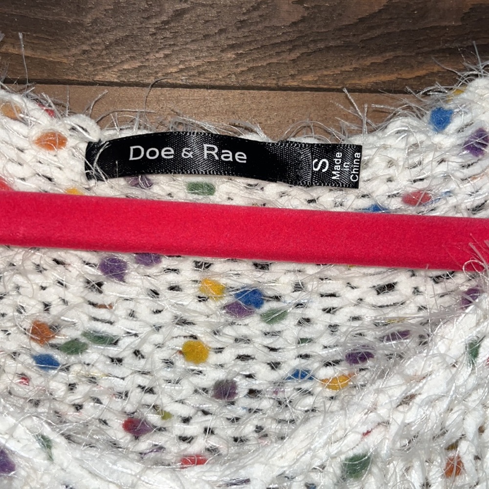 Doe & Rae Popcorn Sweater - Picture 3 of 5